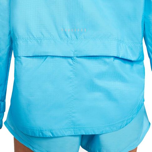 Nike Essential Women's Running Jacket in Saudi Arabia