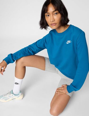 Nike Women's W NSW ESSNTL Crew FLC in Saudi Arabia