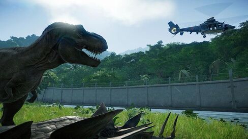 Jurassic World Evolution PS4 (Renewed) (EU Version) in Saudi Arabia