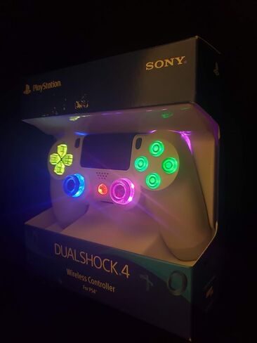 DualShock 4 Wireless Controller for PlayStation 4 - Jet Black in Saudi Arabia