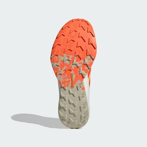 adidas outdoor Men's Terrex Agravic XT GTX Black/Grey Five/Hi-Res Red 8 D US in Kuwait