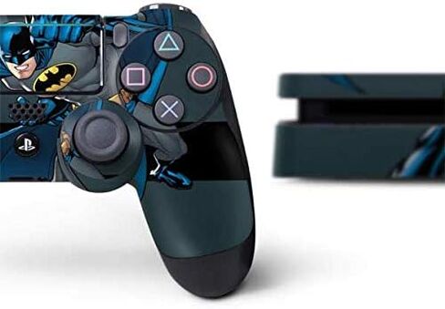 ملصق Skinit المخصص للألعاب متوافق مع PS4 Slim Bundle - تصميم على شكل شخصية DC Comics مرخص رسميًا من Batman Blue Splash in Saudi Arabia