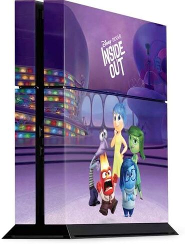 ملصق Skinit المخصص للألعاب متوافق مع وحدة تحكم PS4 - تصميم مرخص رسميًا من Disney Inside Out Headquarters in Saudi Arabia