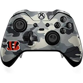 ملصق Skinit المخصص للألعاب متوافق مع وحدة تحكم Xbox One Elite - تصميم مموه مرخص رسميًا من NFL Cincinnati Bengals in Kuwait