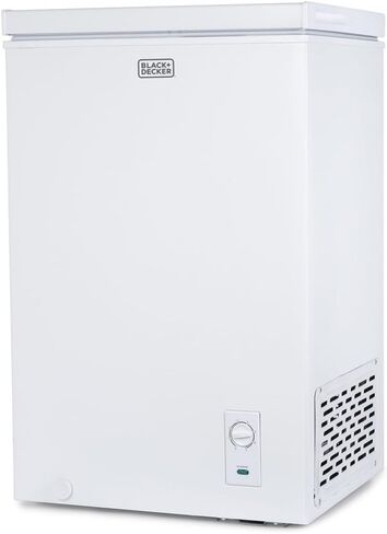 BLACK+DECKER 3.5 Cu. Ft. Chest Freezer, Holds up to 122 Lbs. of Frozen Food with Organizer Basket, BCFK356 in Kuwait