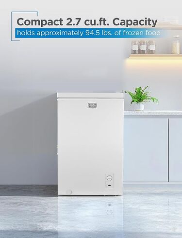 BLACK+DECKER 3.5 Cu. Ft. Chest Freezer, Holds up to 122 Lbs. of Frozen Food with Organizer Basket, BCFK356 in Kuwait