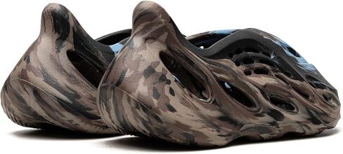 Adidas Mens Yeezy Foam rnr slip on Sandals عارضة غير رسمية - رمادية - حجم 13 م in Saudi Arabia