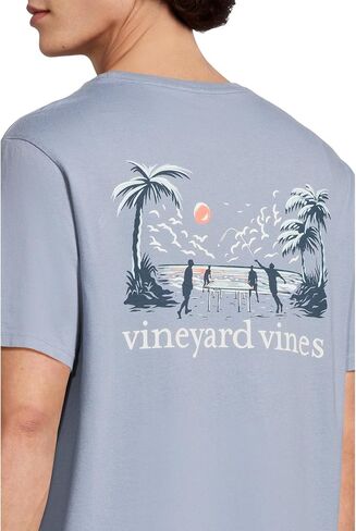 تيشيرت جيب رجالي بأكمام قصيرة من Vineyard Vines على شكل Beer Die Scenic in Saudi Arabia