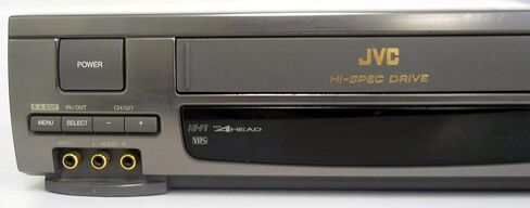 JVC 4 Head Vcr+ VCR مع جهاز التحكم عن بعد (متجدد) in Kuwait