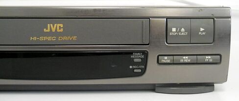 JVC 4 Head Vcr+ VCR مع جهاز التحكم عن بعد (متجدد) in Kuwait