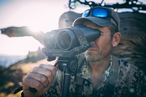 BOG PCA, Professional Camera Adapter Tripod Attachment with Switcheroo System, Standard Connection Threads, Accessory Plate, and Precise One-Handed Angle Adjustments for Hunting, Shooting and Outdoors in Kuwait