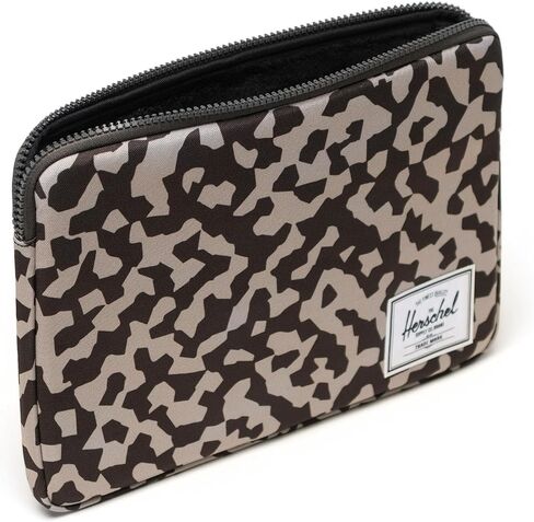 Herschel Supply Co. Anchor 14 Inch Sleeve, Shadow Pixel in Saudi Arabia