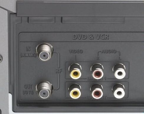Samsung DVD-V2000 DVD-VCR Combo (متجدد) in Saudi Arabia