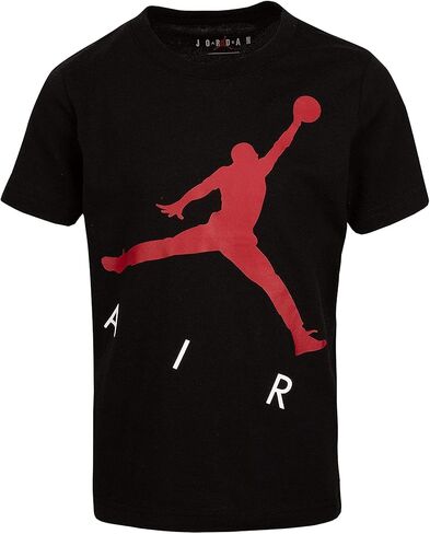 جوردن أطفال أولاد يقفزون في الهواء الكبير (طفل صغير) in Kuwait