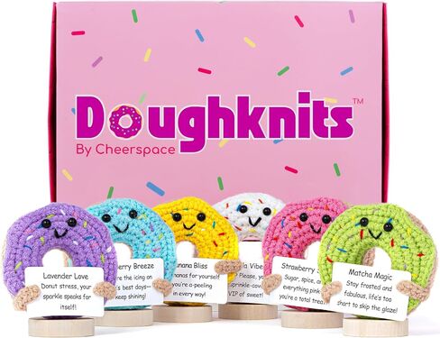 Cheerpal Veggies - حزمة خضروات كروشيه مع حامل (9 قطع) تماثيل كروشيه مصنوعة يدويًا - مكتب، مكتب، زميل عمل، صديق | هدايا للنساء والفتيات المراهقات والأم والصديقة in Saudi Arabia