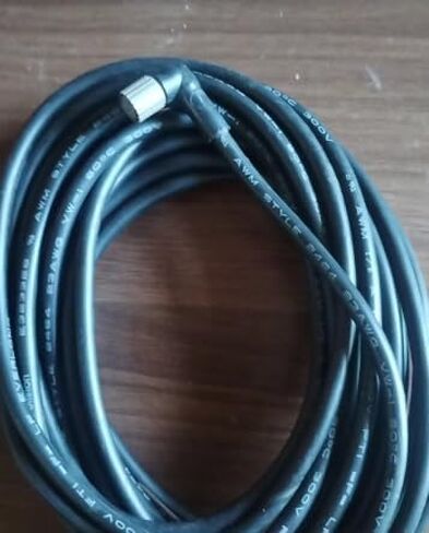 سلك توصيل المستشعر XS3F-M8PVC4A5M المنتجات الصناعية مع ضمان لمدة سنة واحدة in Saudi Arabia