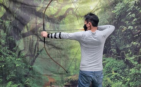 حزمة SAS Robinhood Longbow مع أسهم كربون Oblivion مقاس 30 بوصة - 12/عبوة in Saudi Arabia