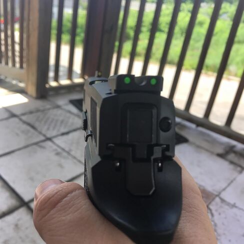 TruGlo Tritium يتوهج في الظلام مسدس بصري مع نقطة خضراء وبيضاء انتقالية لمسدسات سلسلة Smith & Wesson M&P، أسود (3 عبوات) in Saudi Arabia