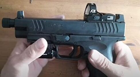 Ade Advanced Optics BERTRILLIUM RD3-013 جهاز رؤية منعكس للنقطة الحمراء + لوحة تثبيت بصرية لمسدس Ruger Security 9 + لوحة تركيب Picatinny قياسية in Saudi Arabia
