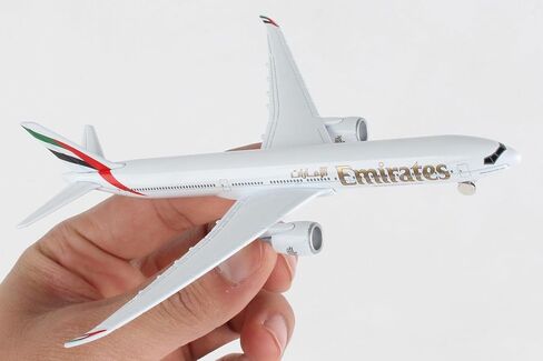 Daron Planes Emirates 777X Single Plane RT9905 , Red for Unisex Children in Kuwait