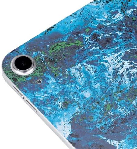 غلاف Skinit للكمبيوتر اللوحي متوافق مع iPad 11th Gen (2025) - تصميم Realtree Max7 Camo المرخص رسميًا in Kuwait