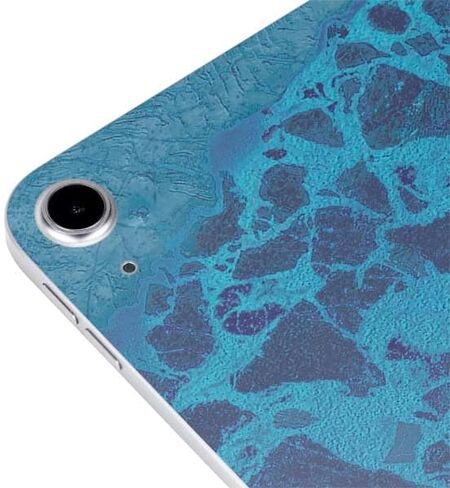 غلاف Skinit للكمبيوتر اللوحي متوافق مع iPad 11th Gen (2025) - تصميم Realtree Max7 Camo المرخص رسميًا in Kuwait