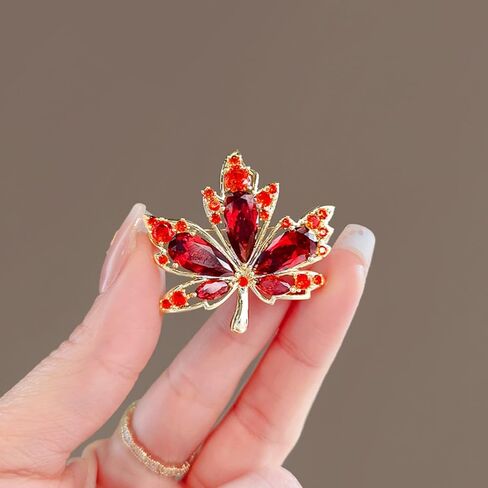 Rhinestone Thanksgiving Maple Leaf Brooch for Women Vintage Fall Brooches Thanksgiving Autumn Jewelry Accessory in Saudi Arabia