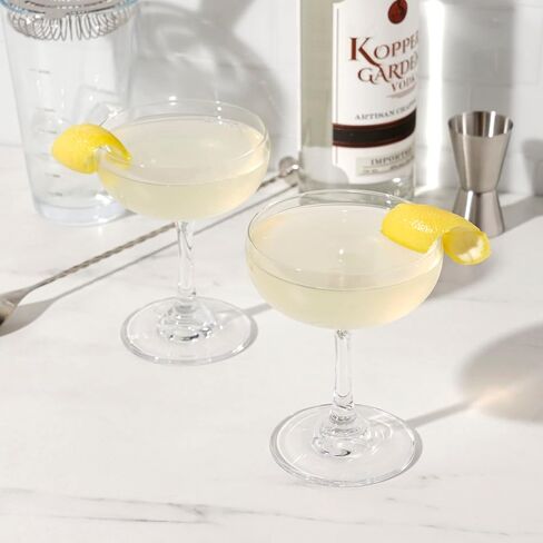 True Grande Gulp Giant Margarita Glass, Stemmed Cocktail Glass Fits Full Liquor Bottle, Mixed Drink Glasses, XL cocktail glass set, 750ml / 25 oz. Set of 1 in Saudi Arabia