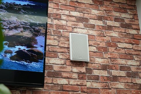 Rockville 6-Zone 70v Amplifier+(8) Slim White Restaurant/Bar/Cafe Wall Speakers in Saudi Arabia