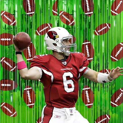 2 Pack Football Party Decorations, 3.3 x 6.6 FT Football Foil Fringe Curtains Green Brown Tinsel Backdrop, Party Steamers Photo Booth Props for Bowl Birthday Game Day Sunday Night Decor Supplies in Saudi Arabia