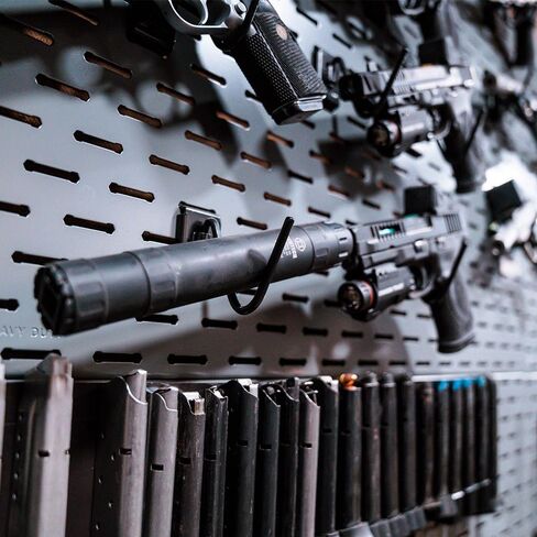 حاملة أسلحة أفقية طويلة من Lockdown Securewall، ومواد فولاذية وتخزين مخصص للأسلحة النارية، والخزائن، وغرف الأسلحة in Kuwait