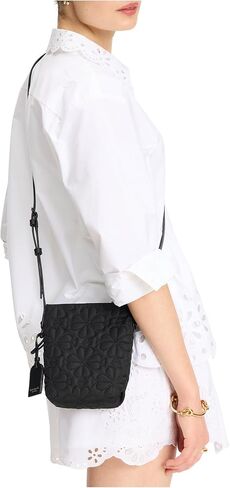 Kate Spade New York Tilly قماش مبطن صغير ، City Scape in Saudi Arabia