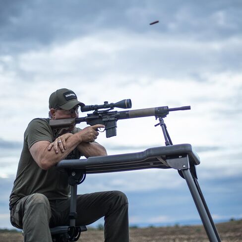 كالدويل أكوماكس قسط من ألياف الكربون الموافقة المسبقة عن علم السكك الحديدية Bipod مع قفل ملتوي أرجل النشر السريع للتركيب على بندقية طويلة لمجموعة الرماية التكتيكية والرياضة in Kuwait
