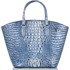 Jeanne - Coastal Blue Melbourne in Kuwait