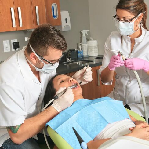 مرايل أسنان للاستعمال مرة واحدة من كولار، 600 قطعة، مريلة وشم مقاومة للماء، مقاس 33 × 45.7 سم، 3 طبقات مرايل طبيب الأسنان، أغطية صينية الأسنان لعيادة الأسنان، ثقب الوشم، التغذية، 6 ألوان in Saudi Arabia
