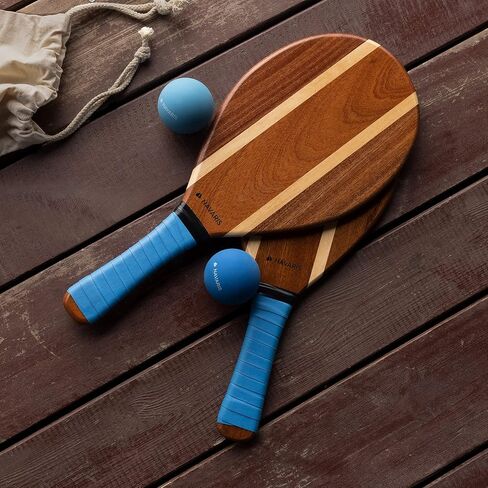 Navaris Wooden Beach Rackets Set - Includes 2 Wooden Paddles and 2 Balls - Varnished Outdoor Wood Paddle Bat Ball Game for Park or Garden - Blue in Saudi Arabia