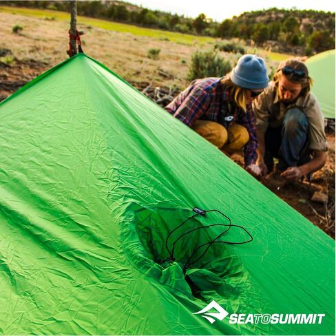معطف مطر من Sea to Summit Ultra-SIL Nano Tarp Poncho 4 في 1، غطاء حزمة، ملاءة أرضية، ومأوى، ليموني in Saudi Arabia
