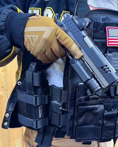 حافظة عالمية للساق - حافظة فخذ قابلة للتعديل للمشاهد الخفيفة والحمراء، حافظة مسدس Airsoft مع لوحة ساق متدلية من MOLLE، متوافقة مع 1911، Glock، Sig، Beretta، Ruger، Taurus. (أسود) in Saudi Arabia