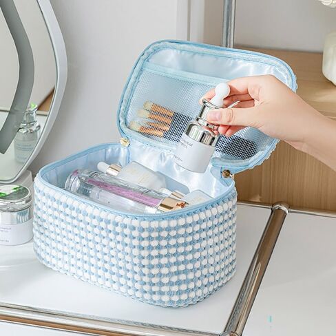 Women's Makeup Bag, Velvet Corduroy Makeup Bag, Elegant Clutch, Lipstick Organizer, Suitable for Travel, Parties, and Everyday Use. in Saudi Arabia