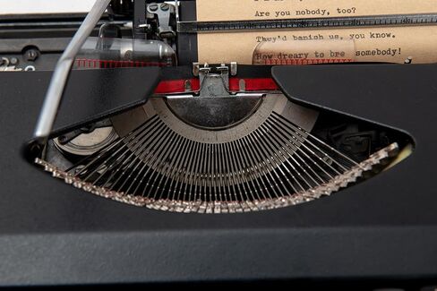 Vintage Manual Typewriter, Classic Black Metal Design, English Keyboard, Mechanical Writing Machine with Paper Roller in Saudi Arabia
