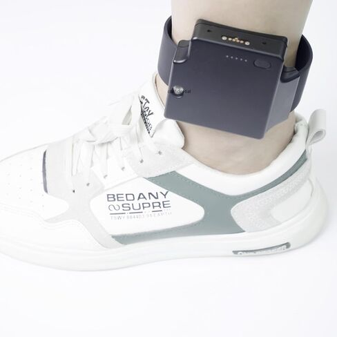 4G GPS Tracker, Black Tracking Device wear on The Leg, with Adjustable Band, Battery Level Indicator and tamperproof Alert. in Saudi Arabia