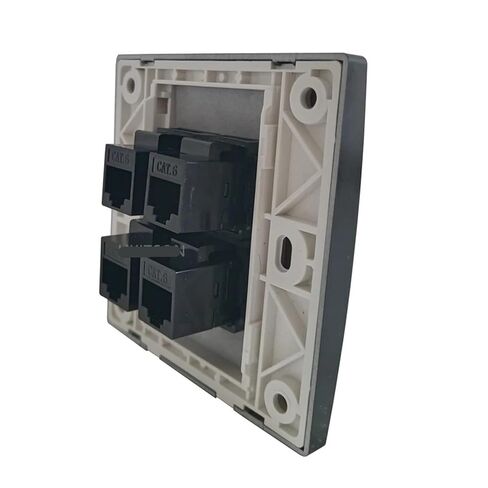 لوحة مقبس توسيع سوداء ذات 4 منافذ CAT6 RJ45 أنثى مقاس 86 × 86 مم in Kuwait