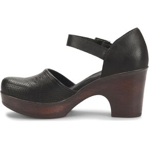 b.o.c. Women's, Gia Clog in Kuwait