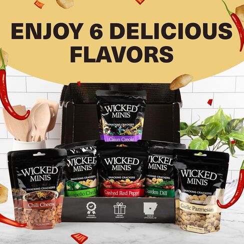 Wicked Minis Soup & Oyster Crackers-Saltine Crackers Salted Flavored Mini Puffed Soup, Savory Snacking Mix Seasoned Croutons Salad Toppers, Crackers for Chili 6oz(Garlic Parmesan, Pack of 3) in Saudi Arabia