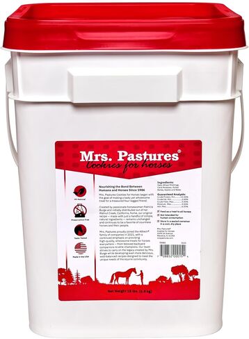 Mrs. Pastures Horse Cookies & Treats - Premium All Natural Treats - USA Made (5 Pound Bag) in Saudi Arabia