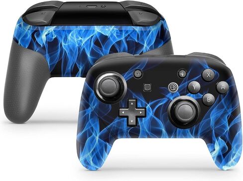 ZOOMHITSKINS Switch Pro Controller Skin، متوافق مع جلد وحدة التحكم Switch، لهب النار الأزرق النابض بالحياة، جحيم أسود داكن، غطاء فينيل 3M، متين ومناسب، سهل التركيب، صنع في الولايات المتحدة الأمريكية in Saudi Arabia