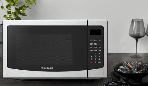 RCA RMW1134 21" 1.1 cu.ft, Microwave Oven Countertop, 20.75 x 16.20 x 11.00 Inches, Stainless Steel in Saudi Arabia