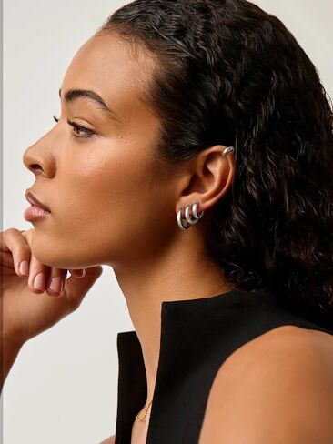 U7 Small Hoop Earrings for Women Men Stainless Steel/Black/Gold Huggie Hoop Earrings Hypoallergenic Lightweight 7/8/9/10/12/14/16mm in Saudi Arabia