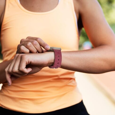 حزام ساعة كاجوال رياضي من السيليكون الناعم متوافق مع ساعة Apple 49 مم 46 مم 45 مم 44 مم 42 مم 41 مم 40 مم 38 مم يناسب جميع الموديلات للجنسين in Kuwait