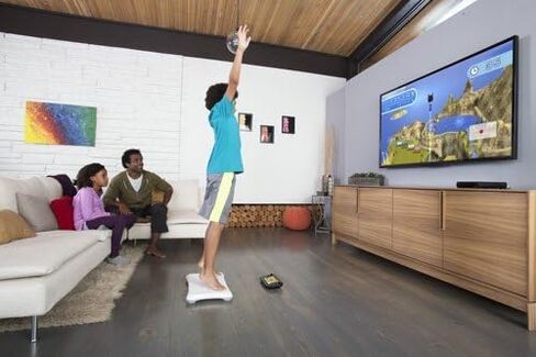 Wii Fit U w/Fit Meter - Wii U (Renewed) in Saudi Arabia